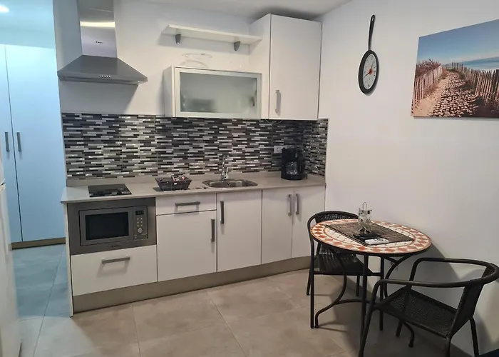 Casa Paula - 12 * Аринага