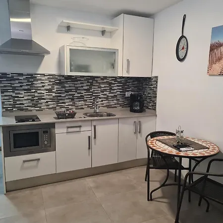 Апартаменты Casa Paula - 12 *